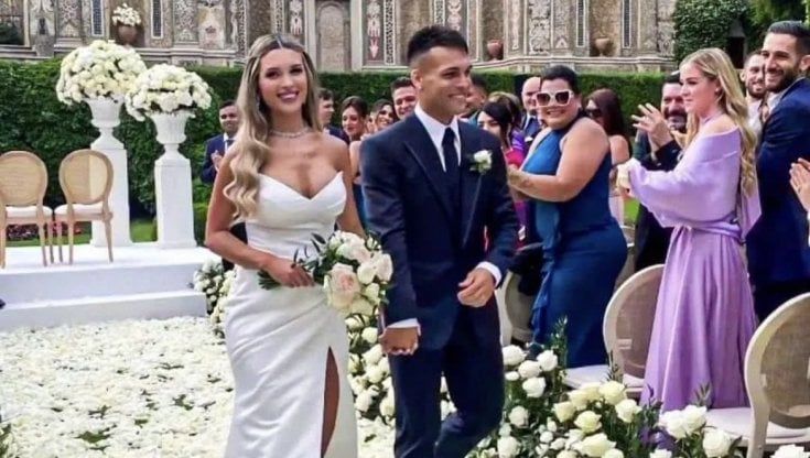 Lautaro e Agustina, il matrimonio dell'attaccante dell'Inter sul Lago di Como