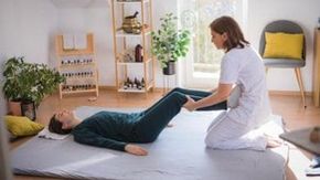 Lo shiatsu a fianco dei ragazzi con disturbi alimentari