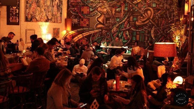 Vieni al party, ma per leggere. Al Coventino gli incontri di lettura silenziosa collettiva