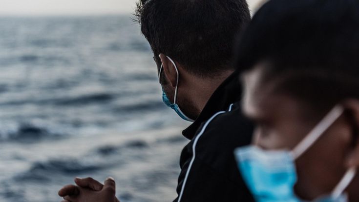 L’Italia antirazzista: per gli under 30 è una minaccia da respingere