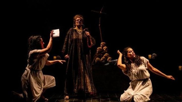 “Le pietre parlano” al Teatro Festival, performance immersiva sulla memoria