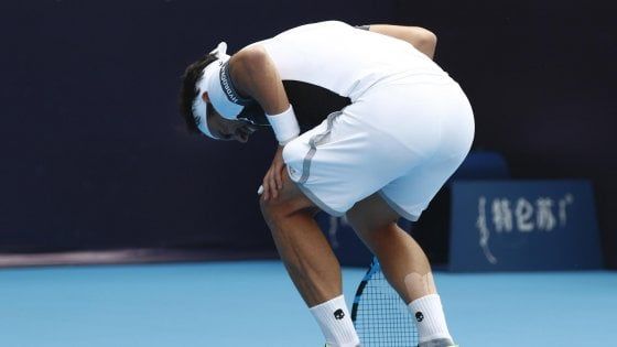 Tennis, Pechino: problemi alla caviglia, forfait Fognini in semifinale
