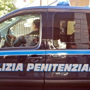 Brescia, spaccio di droga in carcere: condannato agente della penitenziaria