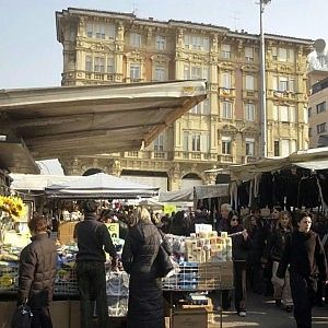 Confesercenti boccia il Tfr in busta paga: "Solo il 10% in consumi"