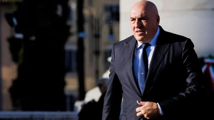 Crosetto: “Complotto dei giudici? Pronto a riferire al Copasir o all’Antimafia”