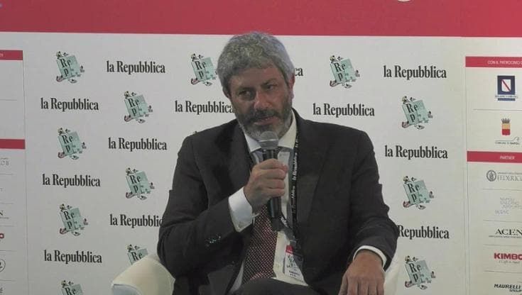 RepInsieme a Napoli, l'intervento di Roberto Fico: "Insieme si può"
