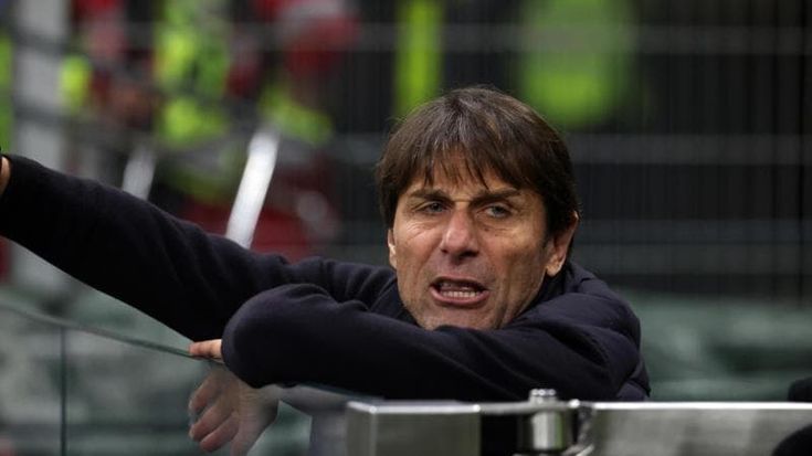 C’è il Parma al Maradona: due turni di stop a Conte ma il Napoli va all’assalto
