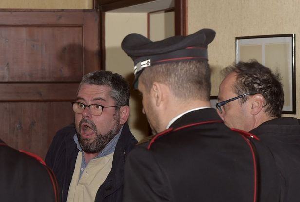 Parma, le foto dell'arresto del sindaco Andrea Censi 