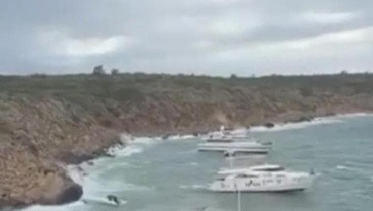 Cipro, una forte tempesta ha colpito l'isola: tre barche affondate, un morto e 2 feriti
