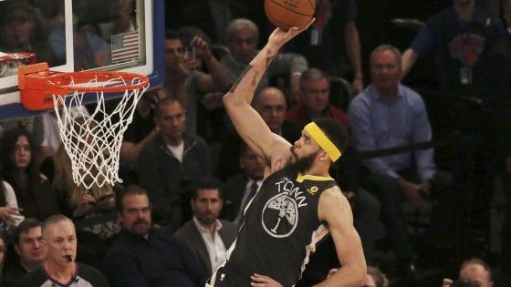 Basket, Nba: Houston non si ferma, ok Golden State e Toronto