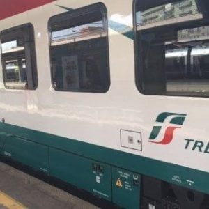 Danneggiata la rete elettrica, fermi i treni sulla Caltanissetta-Catania