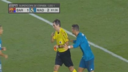 Real Madrid, spinta all'arbitro: Ronaldo squalificato per cinque giornate