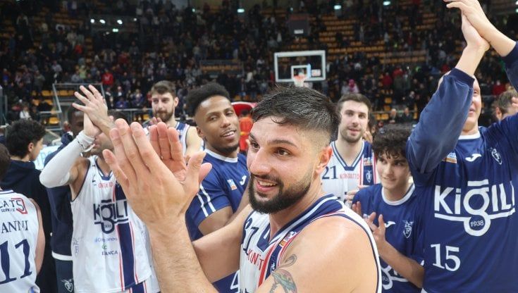 Basket, domenica di canestri vincenti: la Virtus è da 7.5, la Fortitudo da 7