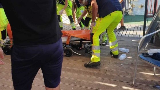 Barca da diporto esplode in mare nel Trapanese, due feriti
