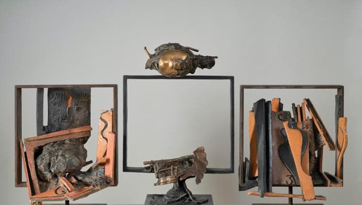 Bronzi e ceramiche, le sculture colorate di Pirozzi: mostra antologica al Pimac