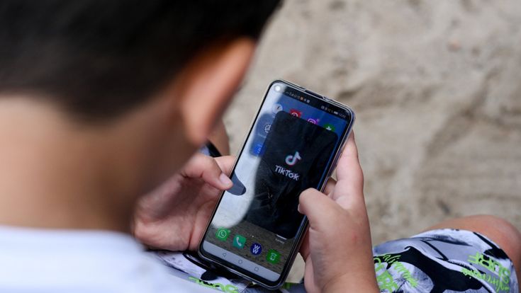 Tik Tok, la sicurezza dei bambini è la "challenge" da vincere 