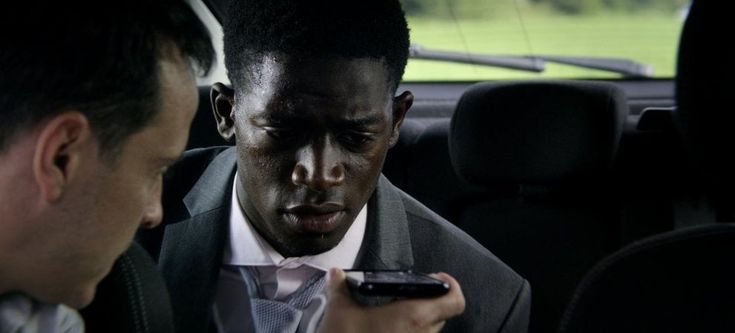 'Black Mirror', arriva la quinta stagione della serie cult sulle ossessioni tecnologiche