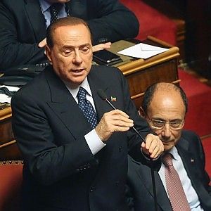 Caso Berlusconi, Pd: "Si applichi la legge Severino"<br />Casini: "Senato attenda interdizione"