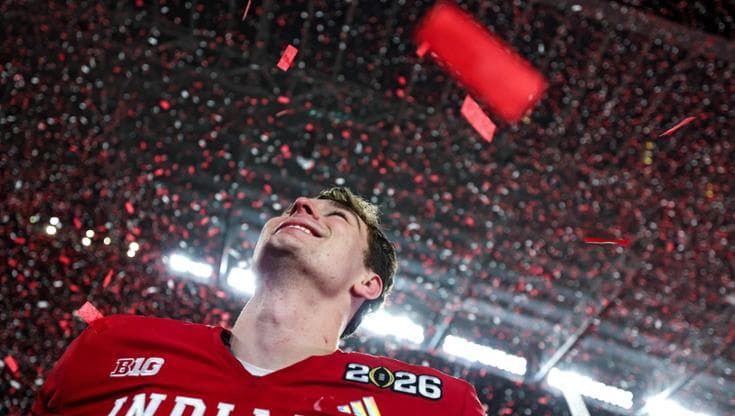 Football Ncaa, la prima volta di Indiana e la rivincita di Mendoza: batte Miami che non lo ha voluto