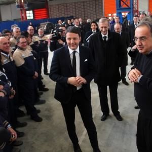 Il premier a Torino vede il Suv della rinascita di Mirafiori. Poi va al Politecnico: "In Italia ci sono atenei di serie A e di serie B"