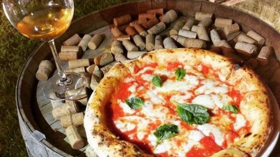 Al Foro dei Baroni la pizza parla di Sannio (con accento ucraino) e profuma di vino