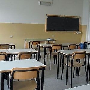 Potenza,  maltrattava l'alunna disabile: arrestato insegnante di sostegno