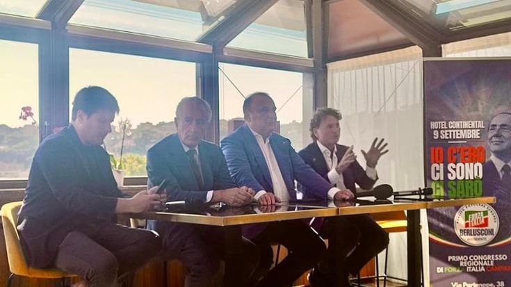 Forza Italia a congresso, solo Martusciello in lizza: “Con me due under 30”