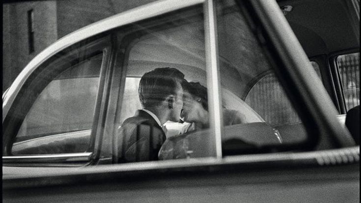 Elliott Erwitt mette a fuoco il Novecento con 80 scatti d’autore