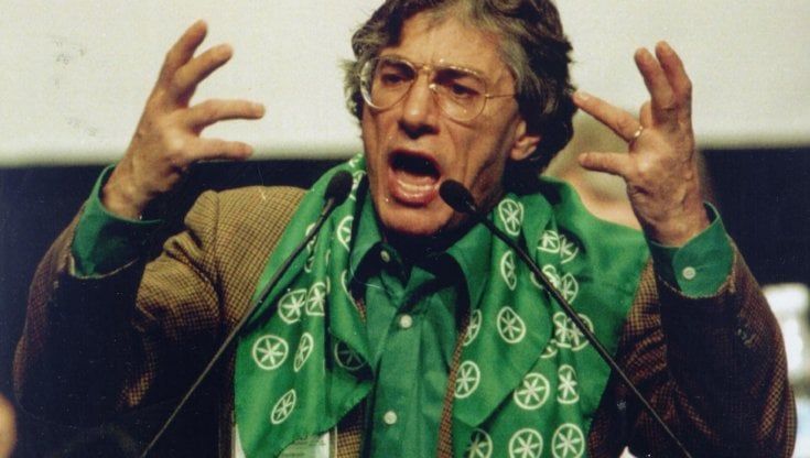 Che orrore i tempi di Bossi. Voglia di fine del mondo