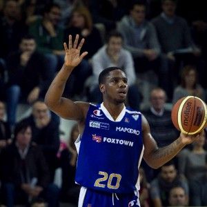 Basket, Ragland il primo colpo di Milano. Roma, Dalmonte e Petty