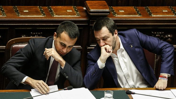 Salvini dà la linea a Di Maio: “Trattiamo con Bruxelles, ma no ai diktat” 
