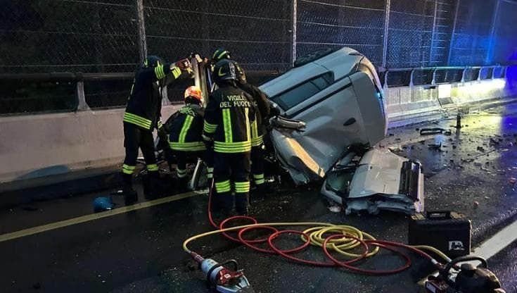 Sono di Genova e di Sant’Olcese le due vittime dell’incidente sulla A32 fra Bardonecchia e Oulx