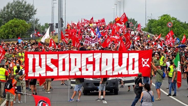 Firenze, tutte le voci della Gkn. Il racconto della lotta tra video e incontri 