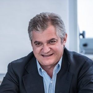Tiscali, scelta in controtendenza: tariffe mensili e senza rincari