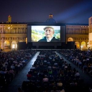 La Cineteca "prenota" il Crescentone<br />film in piazza fino a Ferragosto