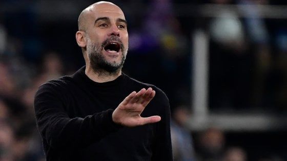 Manchester City, Guardiola scansa gli elogi: ''Non sono un genio, spesso faccio disastri"