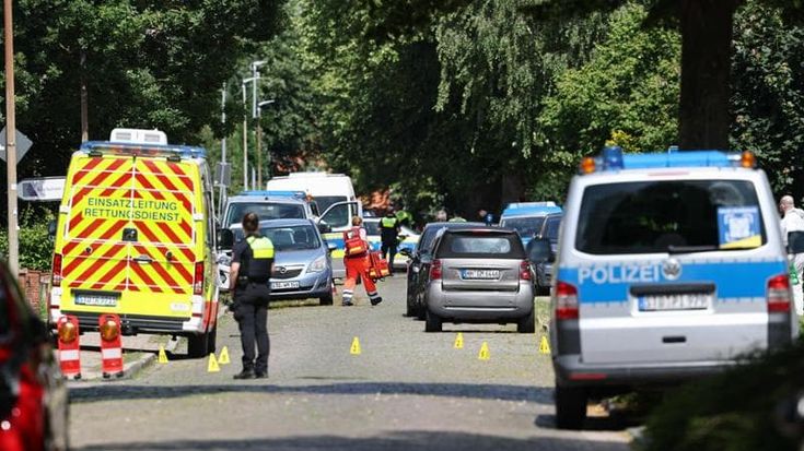 Germania, sparatoria in Bassa Sassonia: “Sei morti”. L’affidamento di una figlia dietro la strage