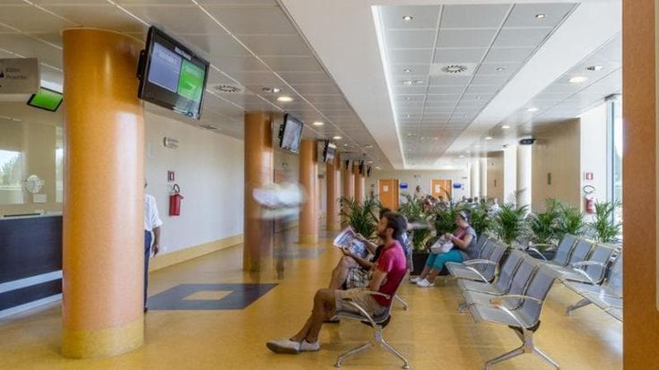 L’allarme della sanità privata al neoassessore Riboldi: “Asl lumaca sulle liste d’attesa, così non recuperiamo”