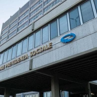 Inps, altro errore: 270mila pensionati con la certificazione sbagliata. Pasticcio sui deceduti