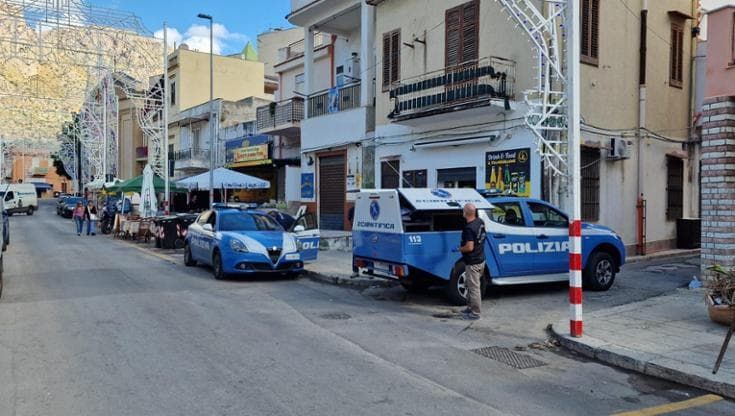 Sparatoria alla festa dei santi Cosma e Damiano a Sferracavallo, ferita una donna incinta