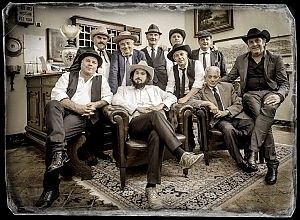 Capossela e la sua banda<br /> Hidden Records al Blah Blah