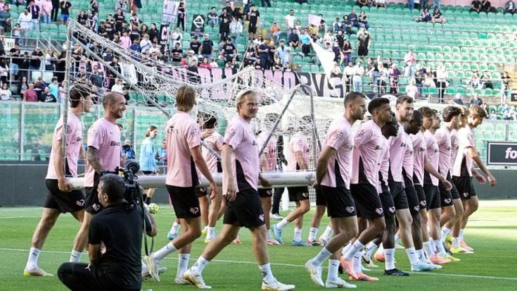 Rosa, pieno di passione in vista dei play-off: “Prendiamoci la serie A”