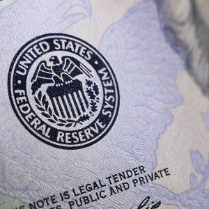 Fed, l'economia cresce "moderatamente"