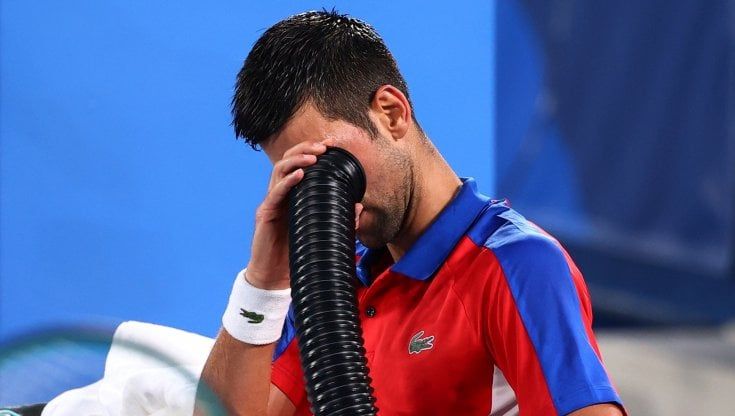 Tennis, Djokovic eliminato in semifinale da Zverev: niente Golden Slam