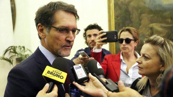 Sondaggio, Bologna al voto: Merola al 49,8% non ha rivali