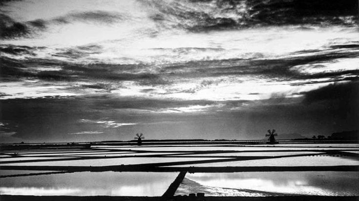 Il mondo di Angelo Pitrone, fotografo “ladro di luce” da Agrigento alla Francia