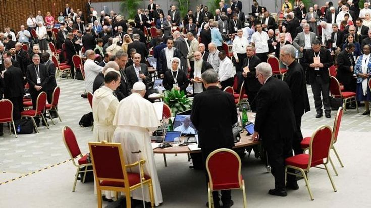 Sinodo, le testimonianze di due cattolici gay in uno dei rapporti conclusivi irritano i conservatori