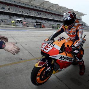MotoGp, Americhe: Marquez domina le libere, sesto tempo per Rossi