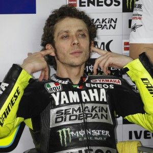 MotoGp, Rossi: "Secondo posto ancora incerto, Lorenzo forte sul circuito di casa"