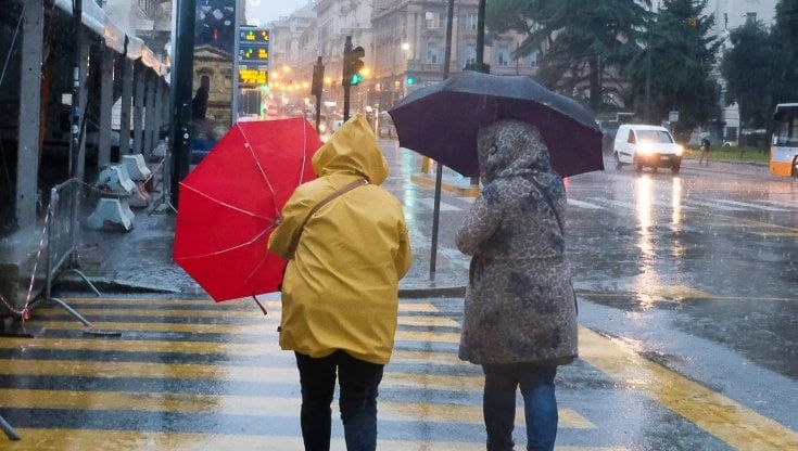 Previsioni meteo, un ciclone sull'Italia mette a rischio l'estate di San Martino